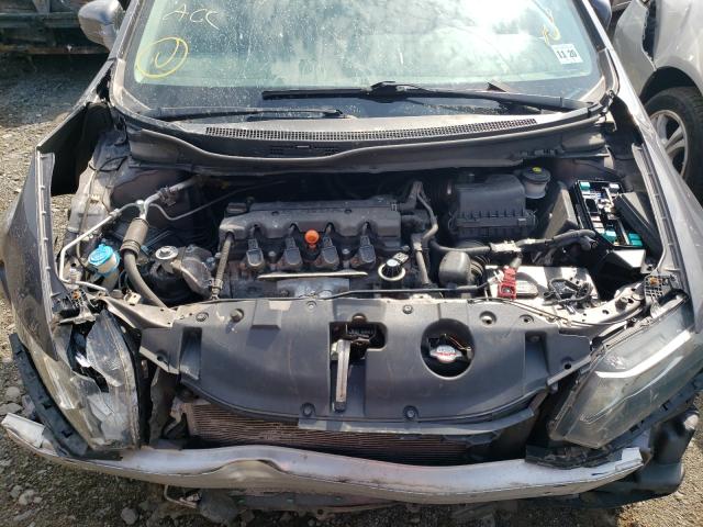 Photo 6 VIN: 19XFB2F53FE702736 - HONDA CIVIC LX 