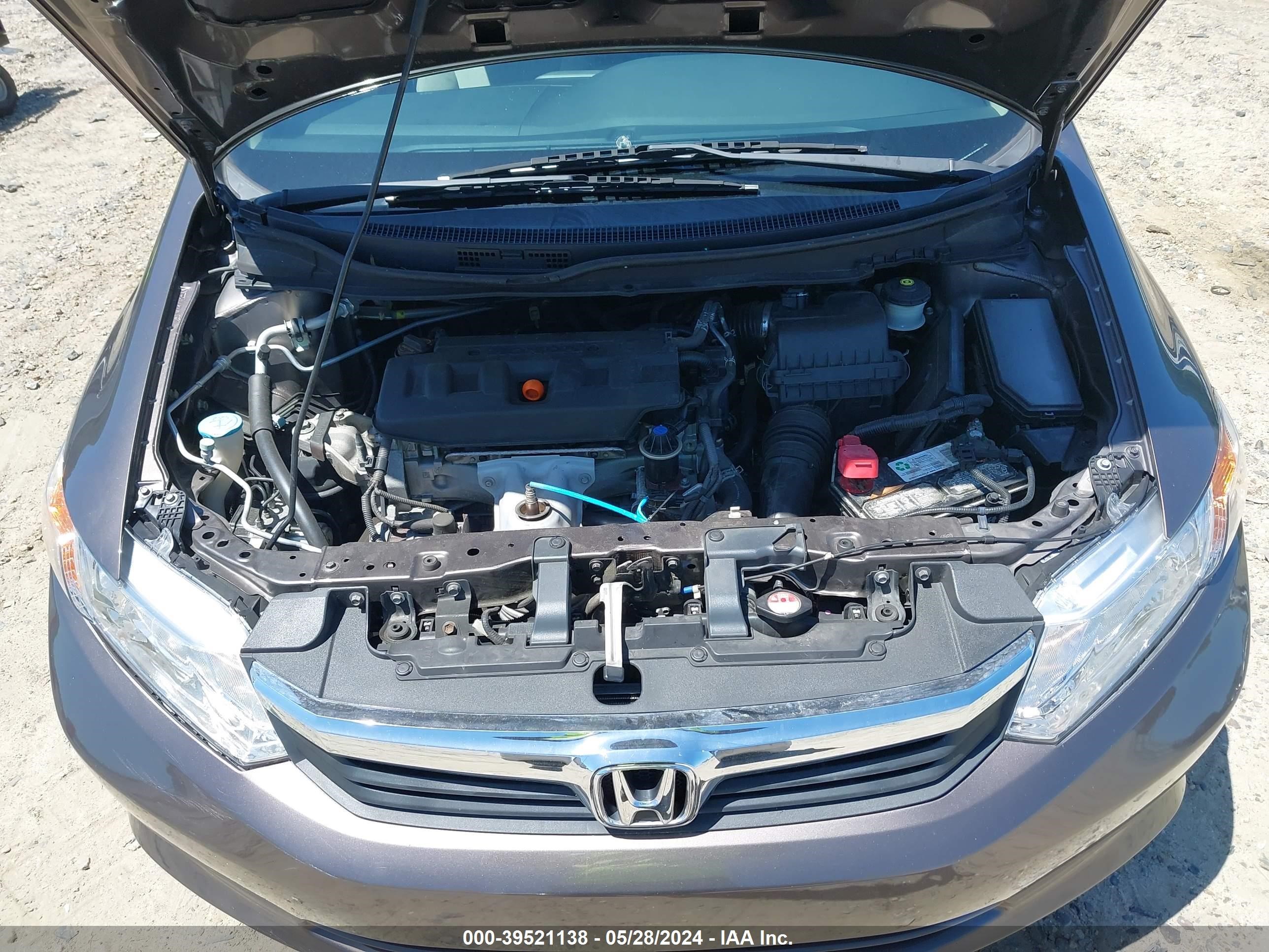 Photo 9 VIN: 19XFB2F54CE101492 - HONDA CIVIC 