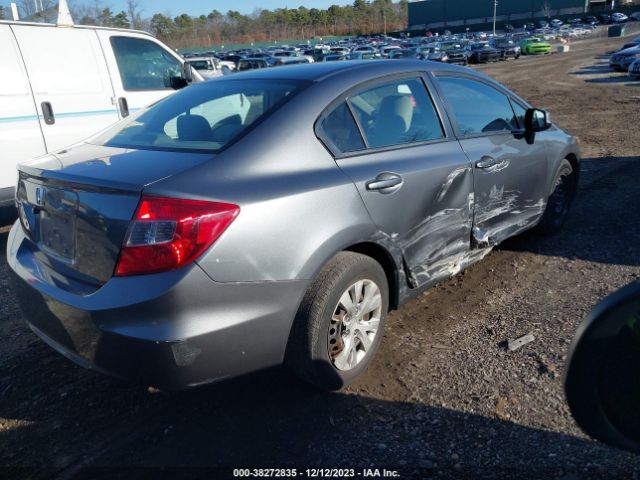 Photo 3 VIN: 19XFB2F54CE388994 - HONDA CIVIC SDN 