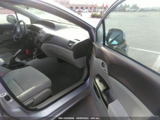 Photo 4 VIN: 19XFB2F54CE389594 - HONDA CIVIC SDN 