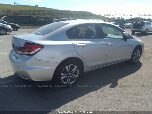 Photo 3 VIN: 19XFB2F54DE052909 - HONDA CIVIC SDN 