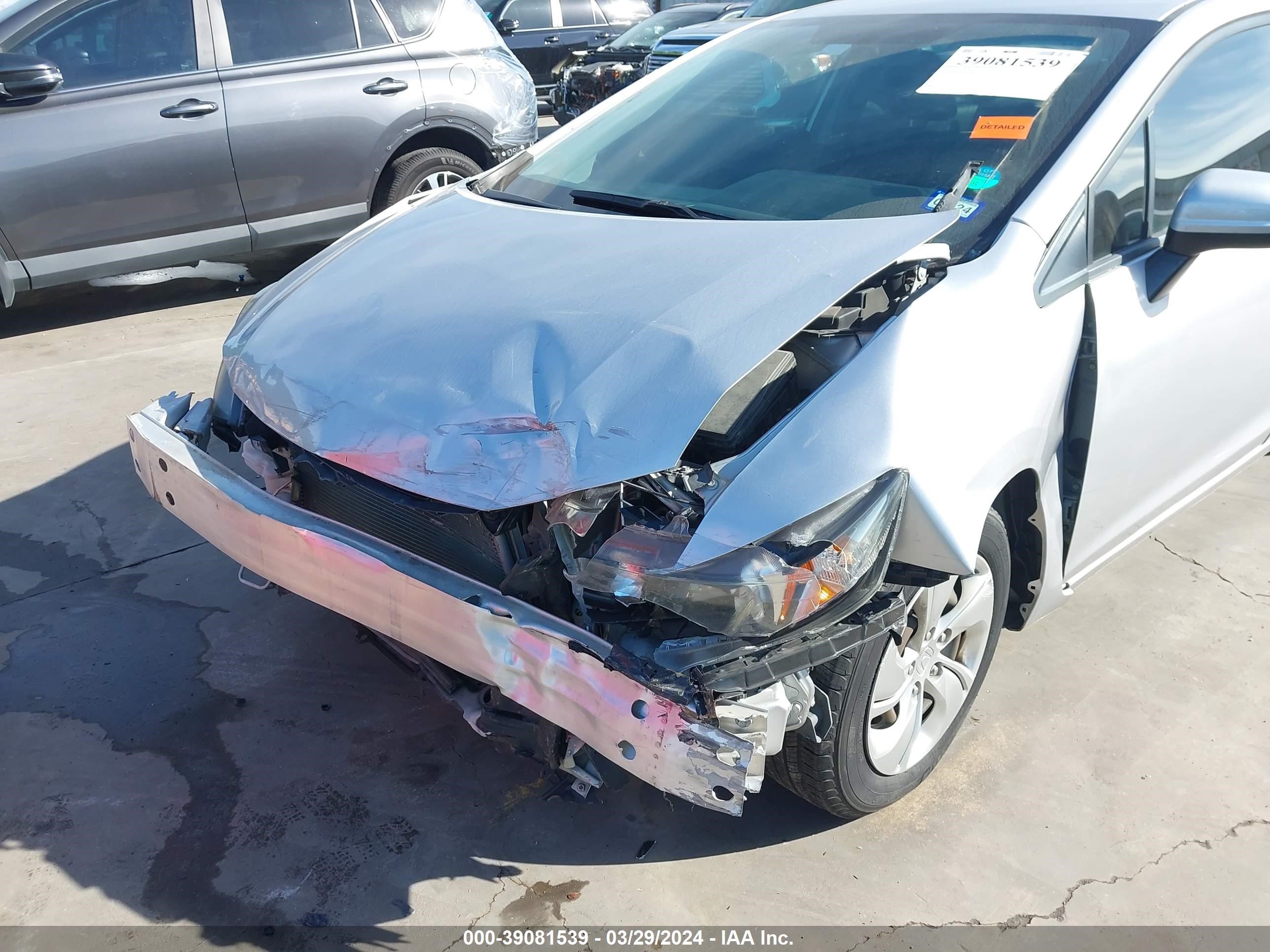 Photo 5 VIN: 19XFB2F54EE076788 - HONDA CIVIC 