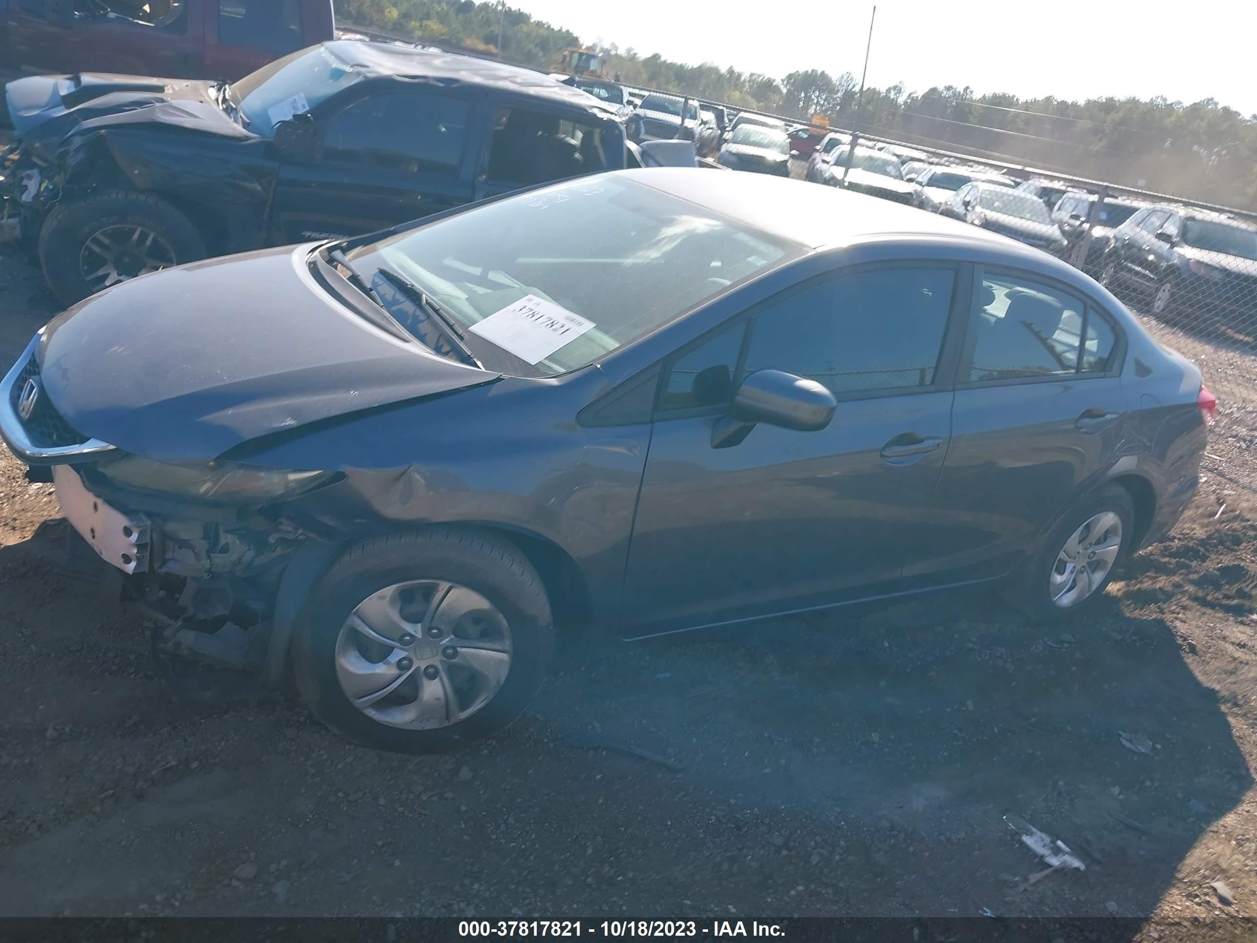 Photo 13 VIN: 19XFB2F54FE038835 - HONDA CIVIC 