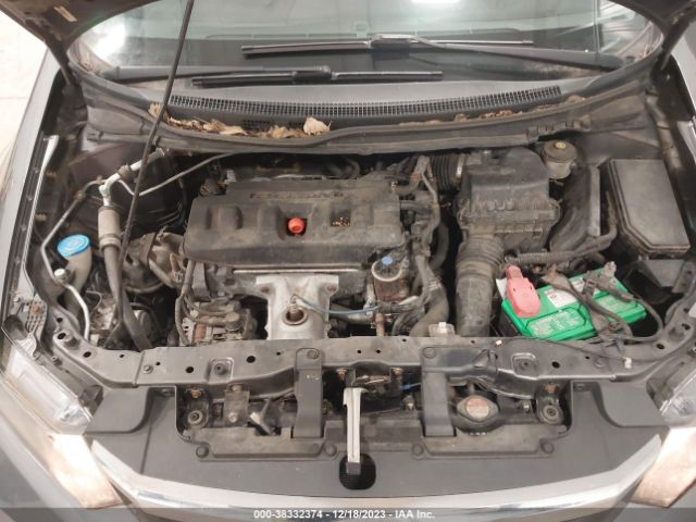 Photo 9 VIN: 19XFB2F55CE038807 - HONDA CIVIC 