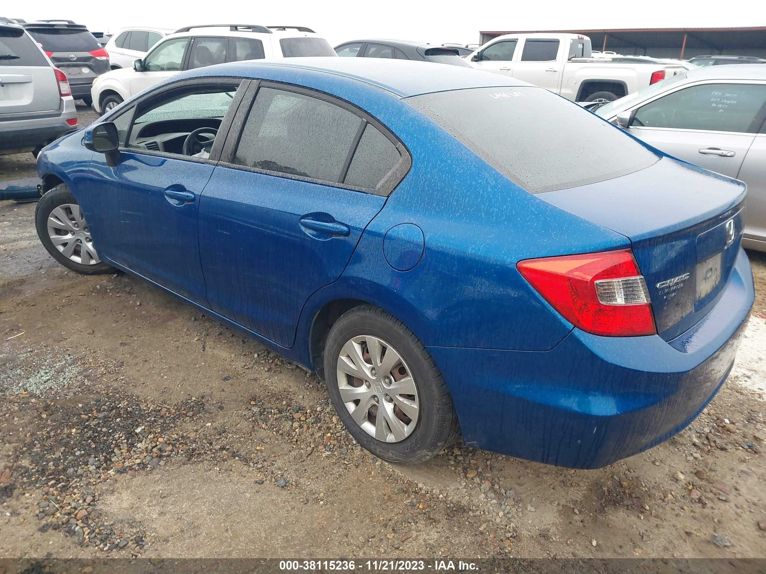 Photo 2 VIN: 19XFB2F55CE067806 - HONDA CIVIC 