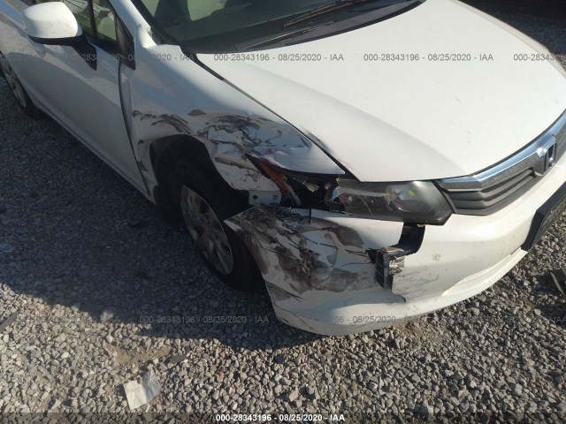 Photo 5 VIN: 19XFB2F55CE075226 - HONDA CIVIC SDN 