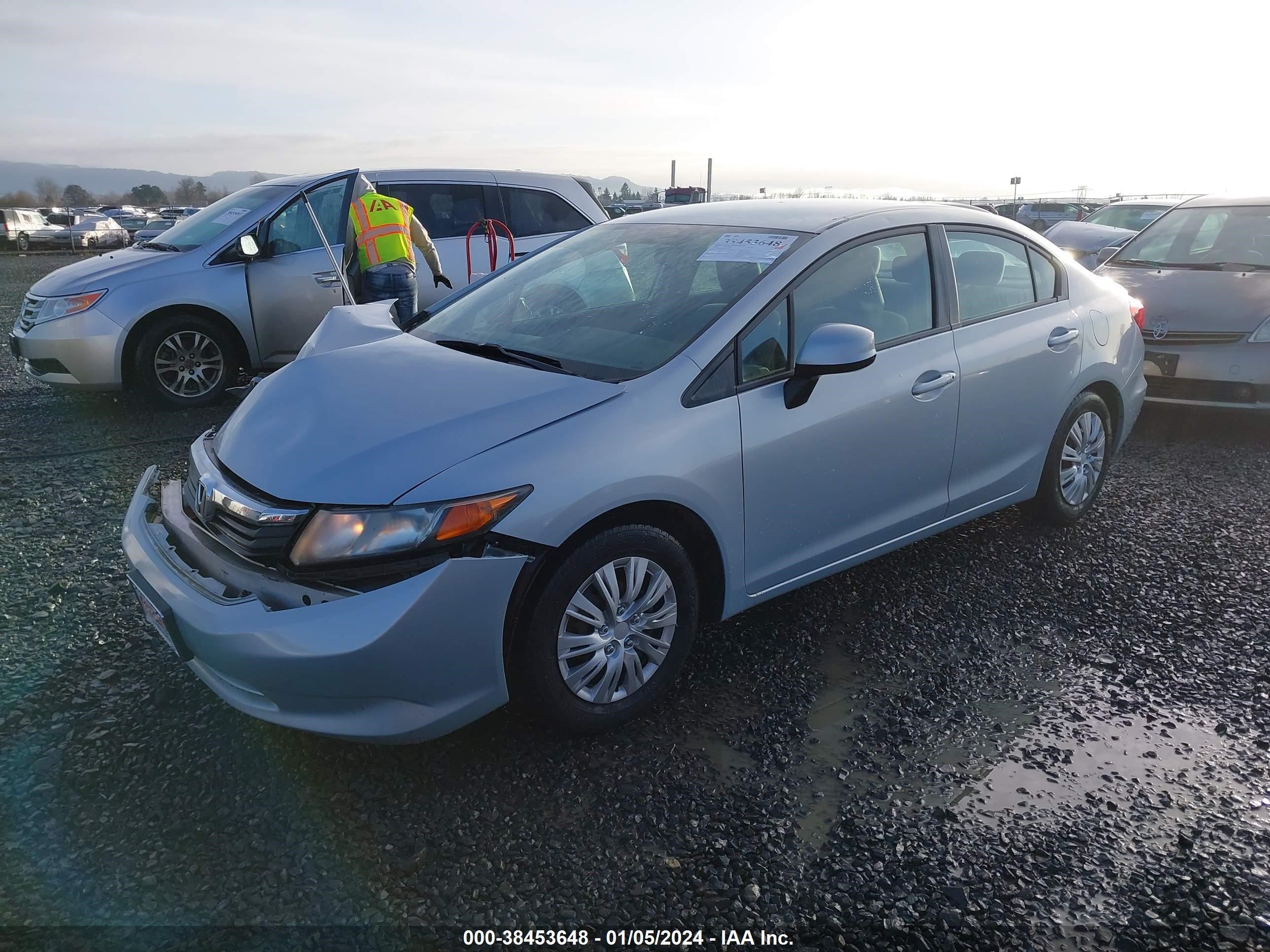 Photo 1 VIN: 19XFB2F55CE330831 - HONDA CIVIC 