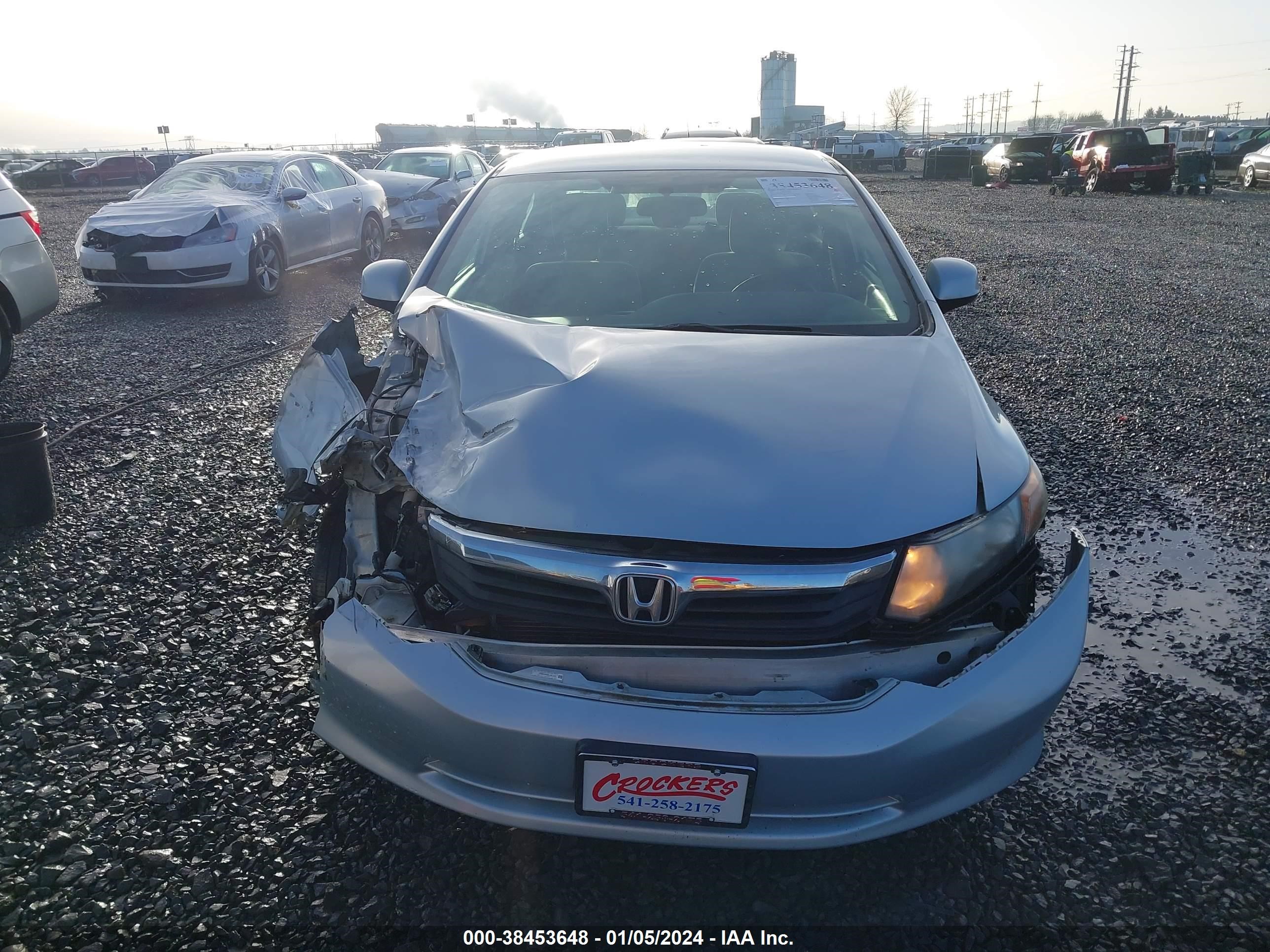 Photo 11 VIN: 19XFB2F55CE330831 - HONDA CIVIC 