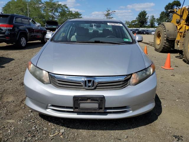 Photo 4 VIN: 19XFB2F55CE351212 - HONDA CIVIC LX 