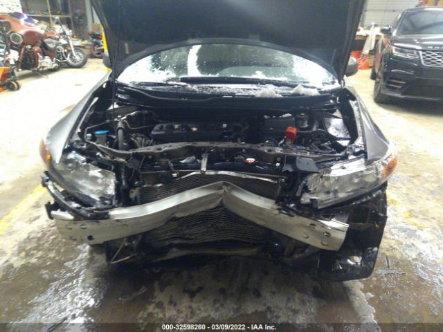 Photo 9 VIN: 19XFB2F55CE358385 - HONDA CIVIC SDN 