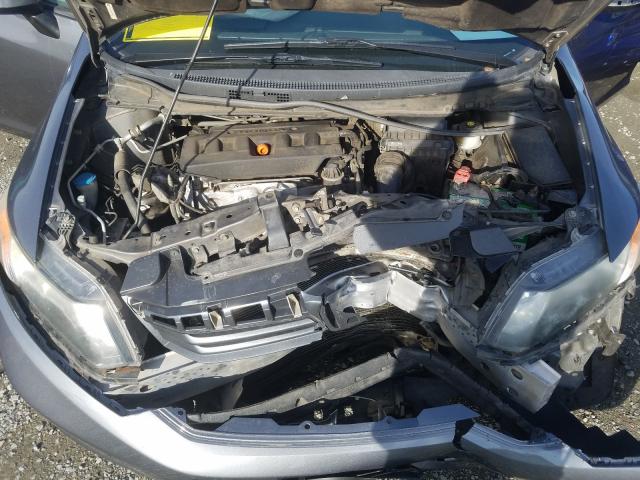 Photo 6 VIN: 19XFB2F55CE361674 - HONDA CIVIC LX 