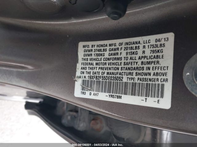 Photo 8 VIN: 19XFB2F55DE035052 - HONDA CIVIC 