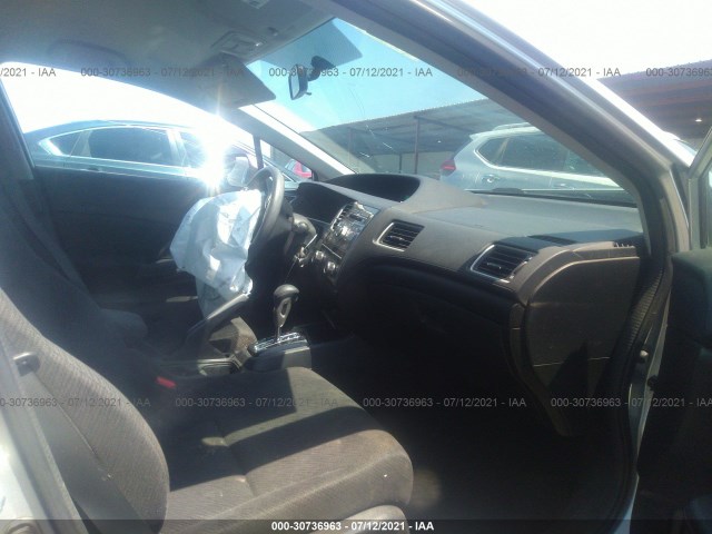 Photo 4 VIN: 19XFB2F55DE215793 - HONDA CIVIC SDN 