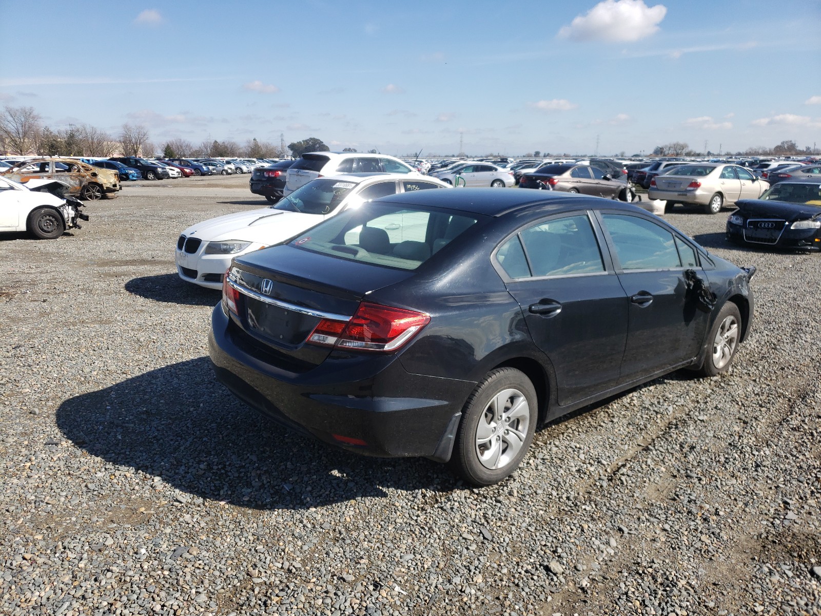 Photo 3 VIN: 19XFB2F55DE216524 - HONDA CIVIC LX 