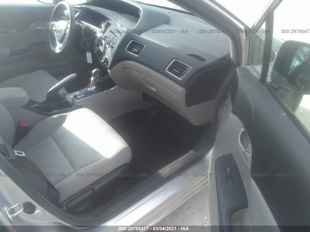 Photo 4 VIN: 19XFB2F55EE012310 - HONDA CIVIC SEDAN 