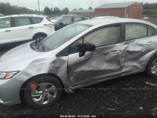 Photo 5 VIN: 19XFB2F55EE012792 - HONDA CIVIC SEDAN 