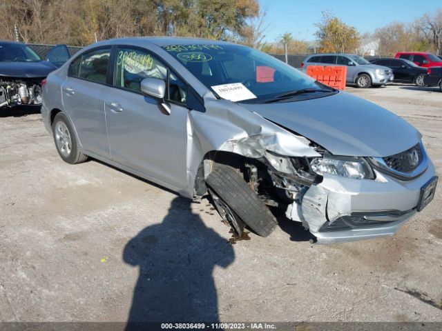 Photo 5 VIN: 19XFB2F55FE062058 - HONDA CIVIC SEDAN 