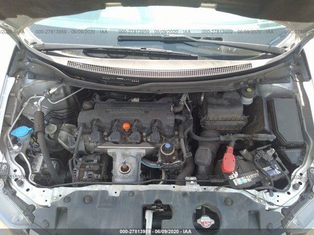 Photo 9 VIN: 19XFB2F55FE213058 - HONDA CIVIC SEDAN 