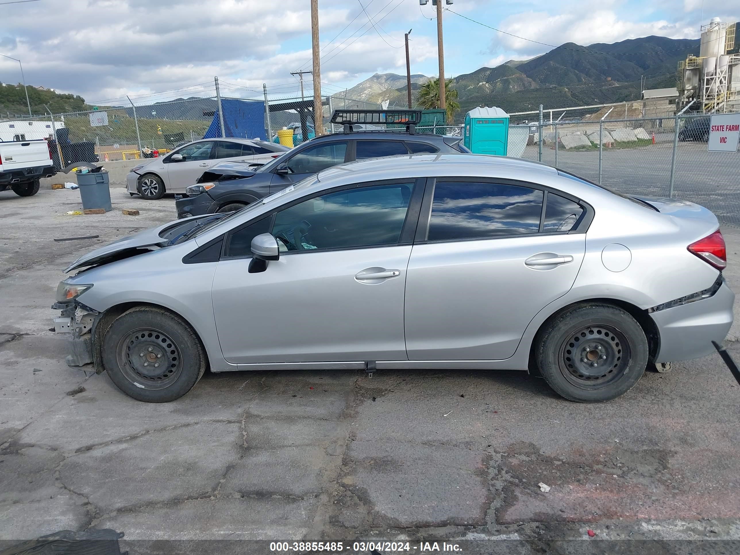 Photo 13 VIN: 19XFB2F55FE234461 - HONDA CIVIC 