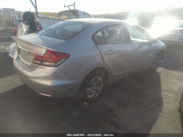 Photo 3 VIN: 19XFB2F55FE290318 - HONDA CIVIC SEDAN 