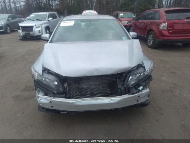 Photo 9 VIN: 19XFB2F55FE290318 - HONDA CIVIC SEDAN 