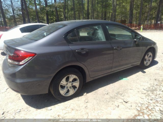 Photo 3 VIN: 19XFB2F55FE700227 - HONDA CIVIC SEDAN 