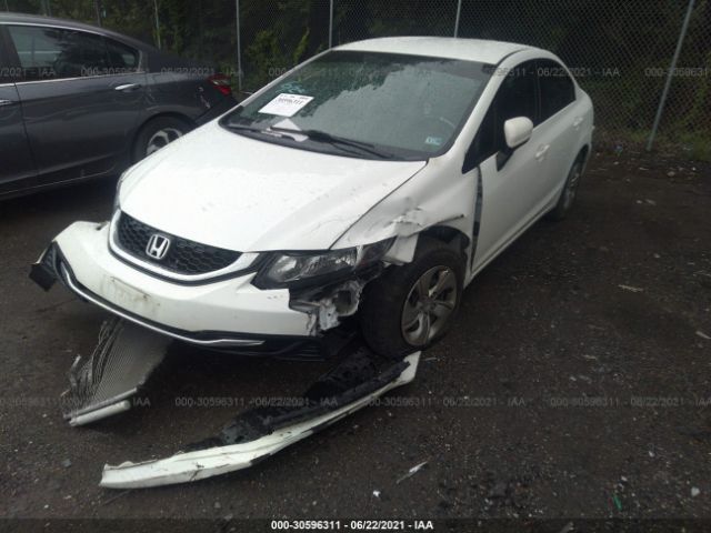 Photo 5 VIN: 19XFB2F55FE703998 - HONDA CIVIC SEDAN 