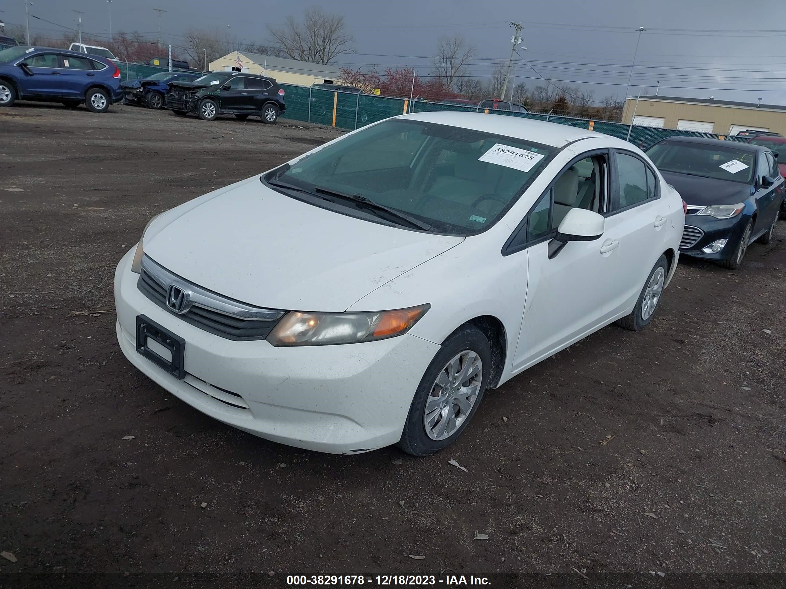 Photo 1 VIN: 19XFB2F56CE030893 - HONDA CIVIC 