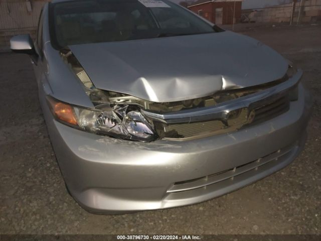 Photo 5 VIN: 19XFB2F56CE074876 - HONDA CIVIC 