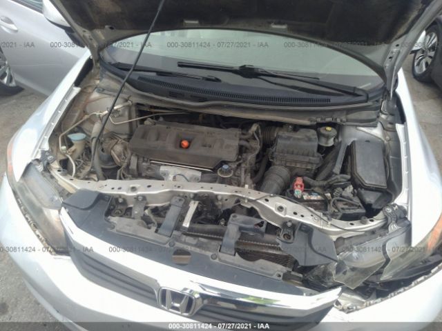 Photo 9 VIN: 19XFB2F56CE103549 - HONDA CIVIC SDN 