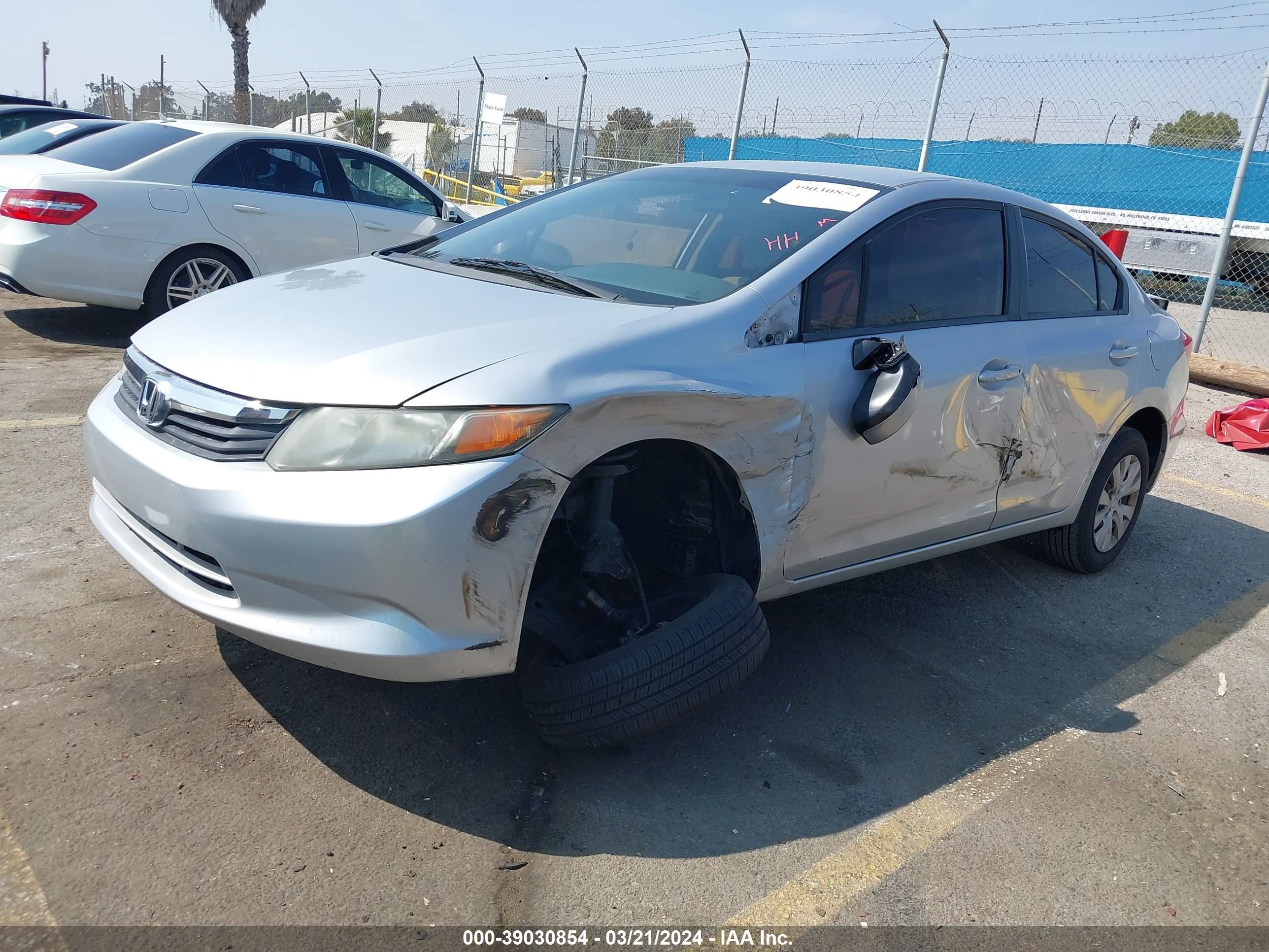 Photo 1 VIN: 19XFB2F56CE307042 - HONDA CIVIC 