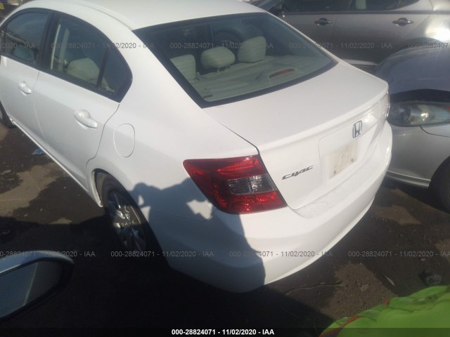 Photo 2 VIN: 19XFB2F56CE345497 - HONDA CIVIC SDN 