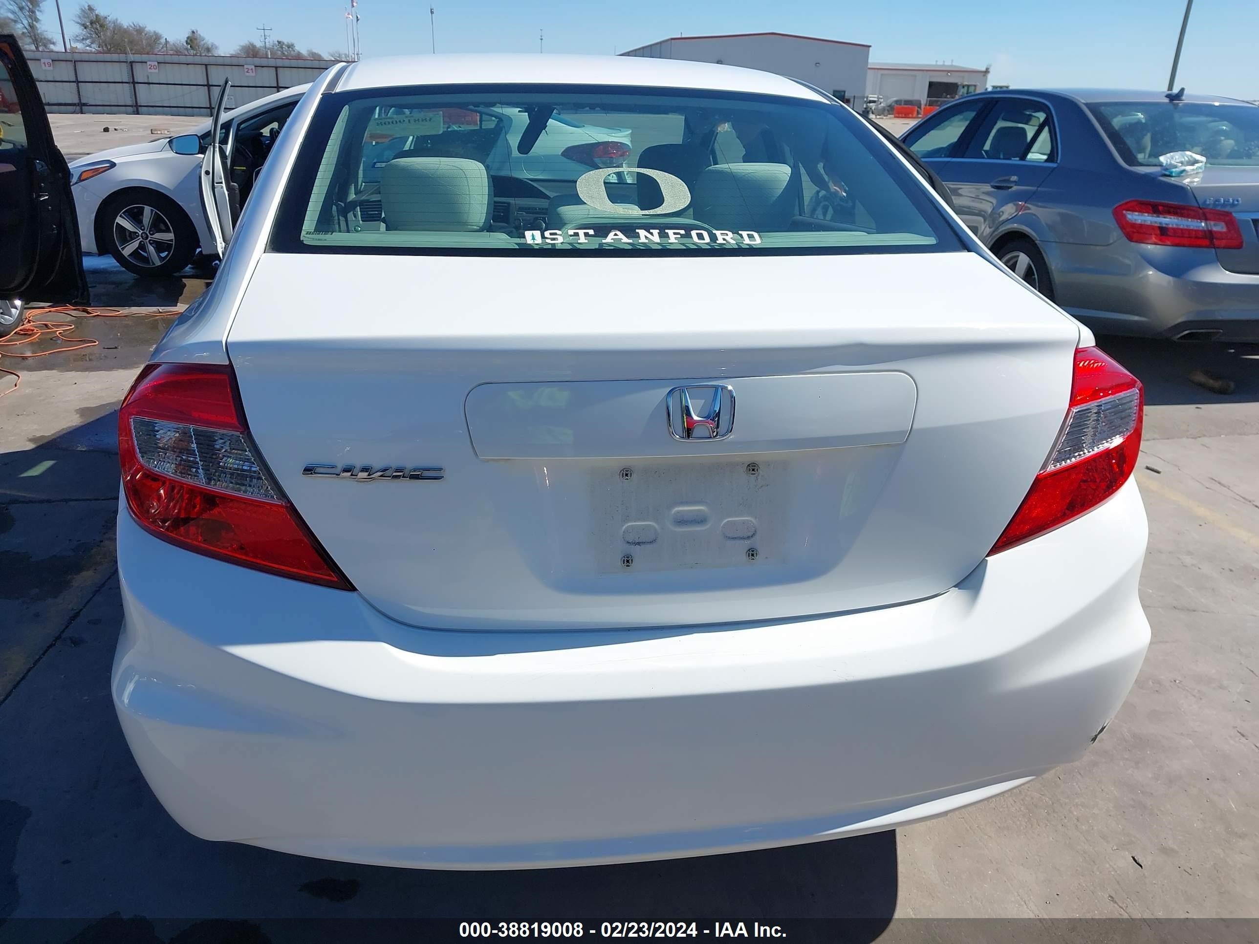 Photo 15 VIN: 19XFB2F56CE357732 - HONDA CIVIC 