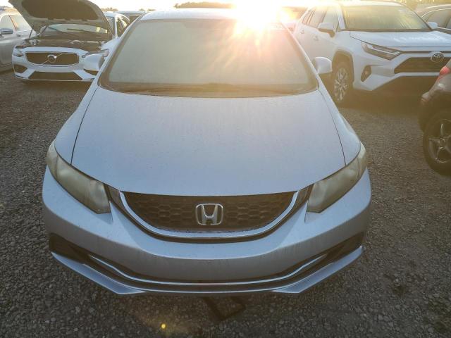 Photo 4 VIN: 19XFB2F56DE032208 - HONDA CIVIC LX 