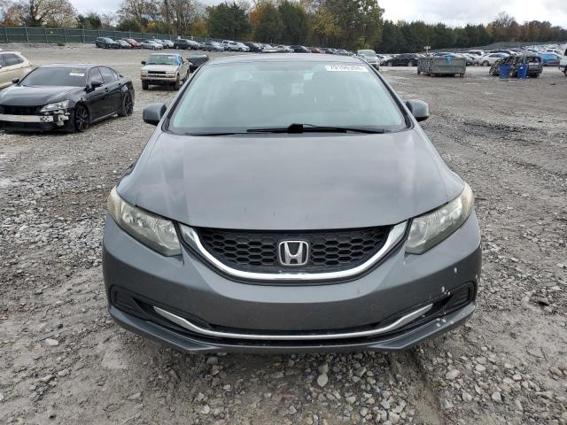 Photo 4 VIN: 19XFB2F56DE065094 - HONDA CIVIC LX 