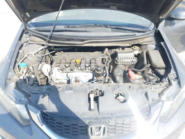 Photo 6 VIN: 19XFB2F56DE087449 - HONDA CIVIC LX 