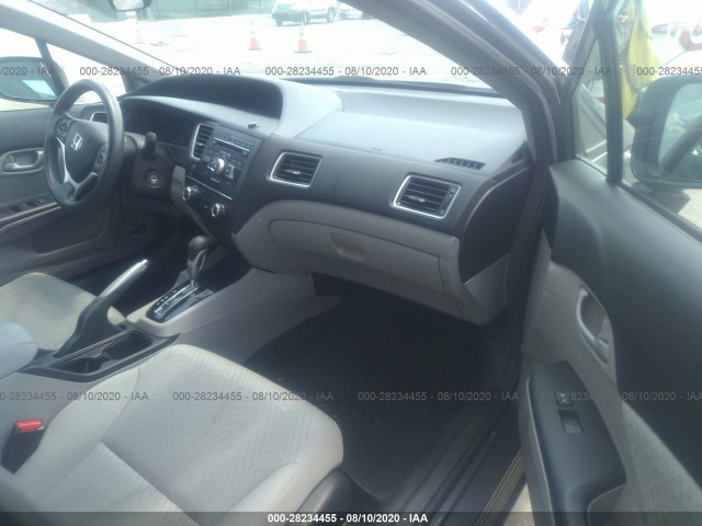 Photo 4 VIN: 19XFB2F56EE031481 - HONDA CIVIC SEDAN 