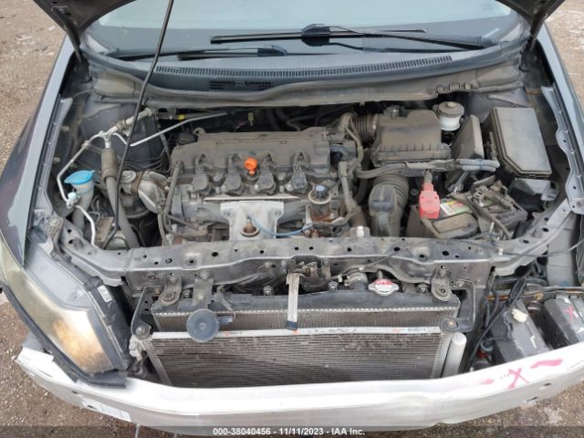 Photo 9 VIN: 19XFB2F56EE076467 - HONDA CIVIC SEDAN 