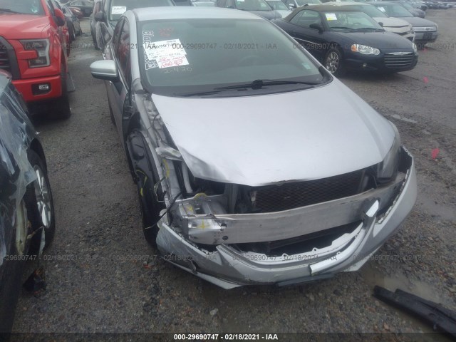 Photo 5 VIN: 19XFB2F56EE218686 - HONDA CIVIC SEDAN 