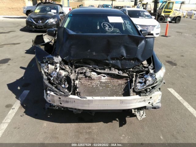 Photo 5 VIN: 19XFB2F56EE226688 - HONDA CIVIC SEDAN 