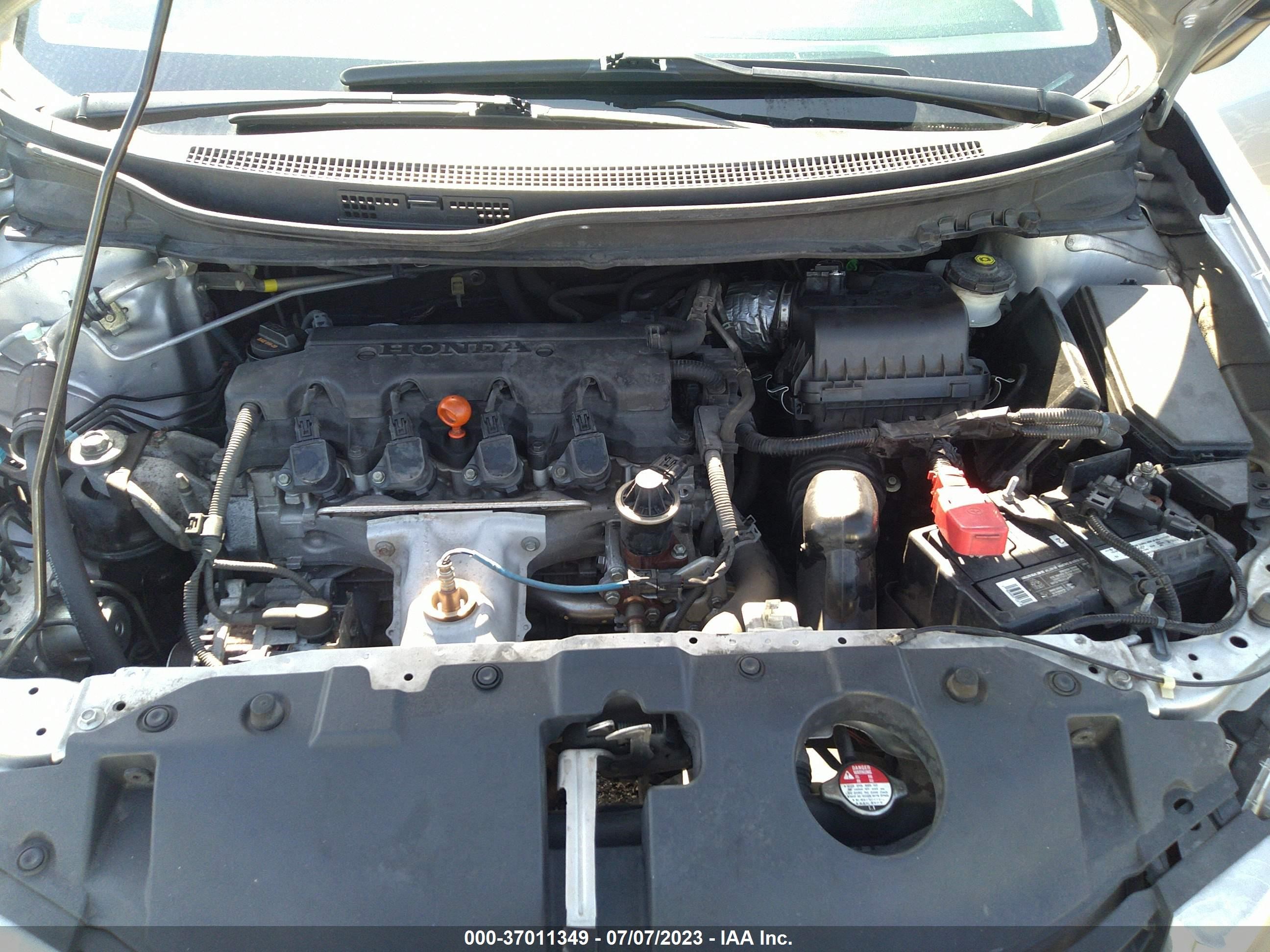 Photo 9 VIN: 19XFB2F56FE034608 - HONDA CIVIC 