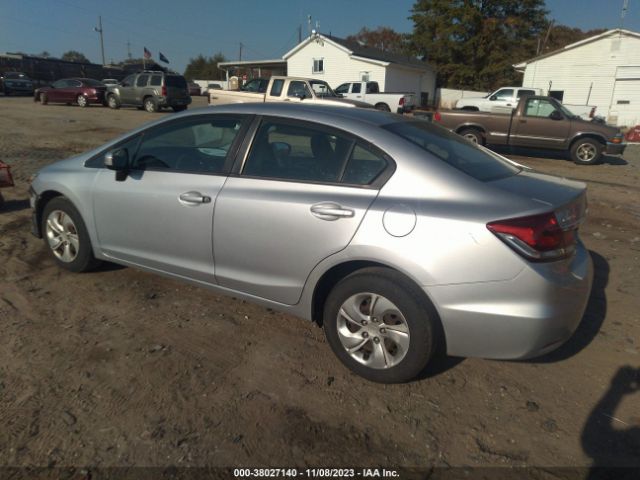 Photo 2 VIN: 19XFB2F56FE095019 - HONDA CIVIC SEDAN 