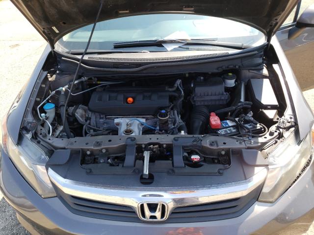 Photo 6 VIN: 19XFB2F57CE068973 - HONDA CIVIC LX 