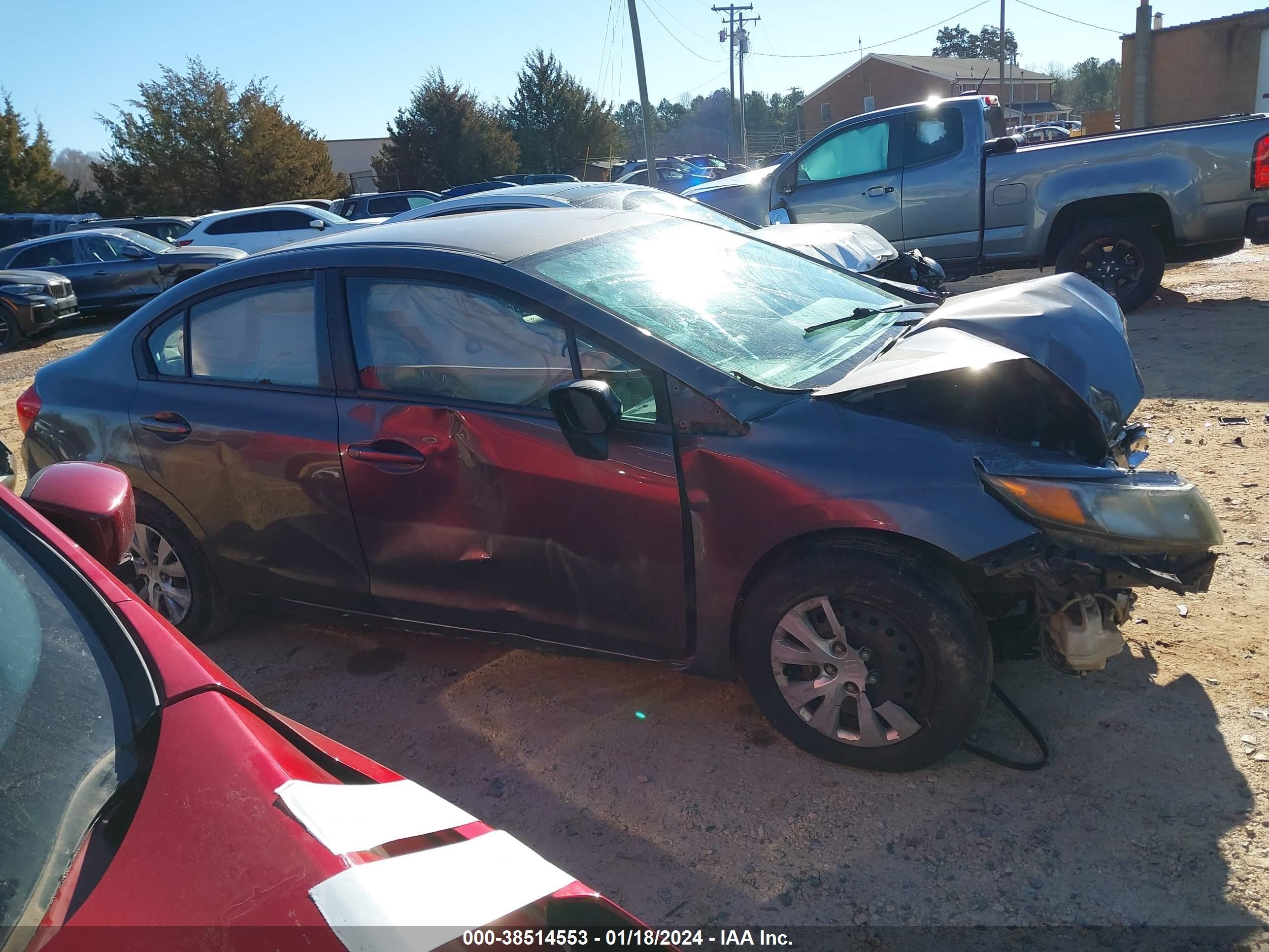 Photo 13 VIN: 19XFB2F57CE321838 - HONDA CIVIC 