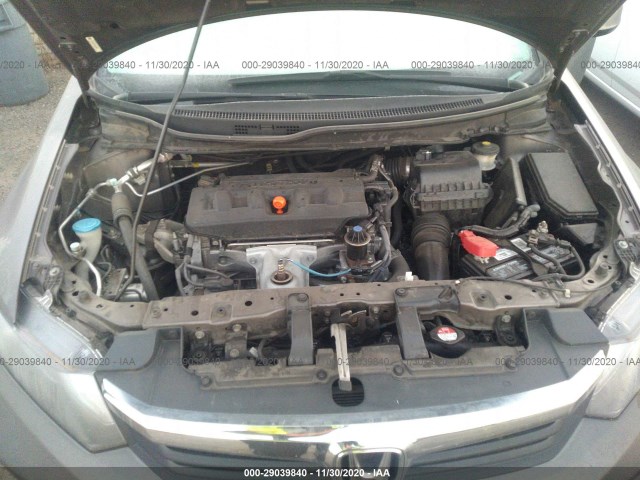 Photo 9 VIN: 19XFB2F57CE364933 - HONDA CIVIC SDN 