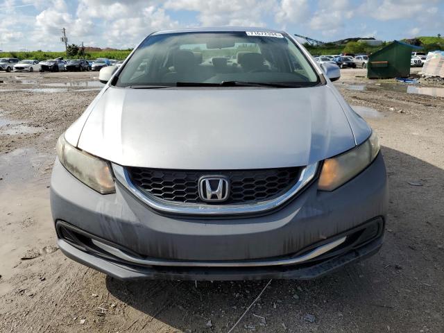 Photo 4 VIN: 19XFB2F57DE005485 - HONDA CIVIC LX 