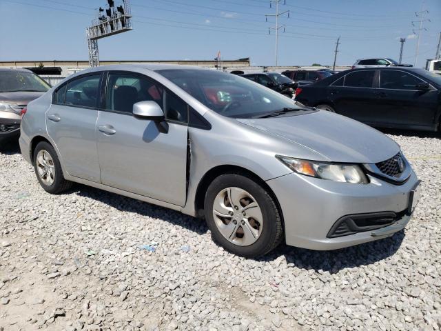 Photo 3 VIN: 19XFB2F57DE032444 - HONDA CIVIC LX 