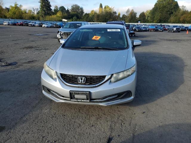 Photo 4 VIN: 19XFB2F57EE019582 - HONDA CIVIC LX 