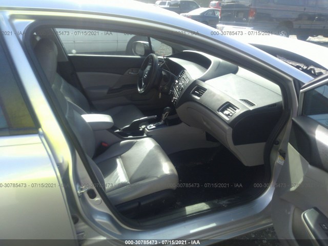 Photo 4 VIN: 19XFB2F57EE025298 - HONDA CIVIC SEDAN 