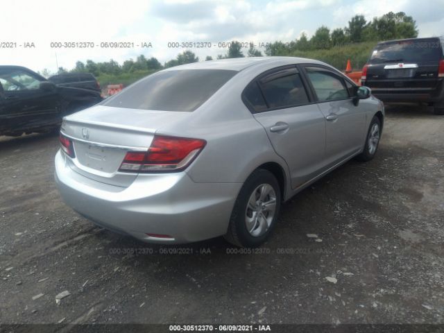 Photo 3 VIN: 19XFB2F57EE026063 - HONDA CIVIC SEDAN 